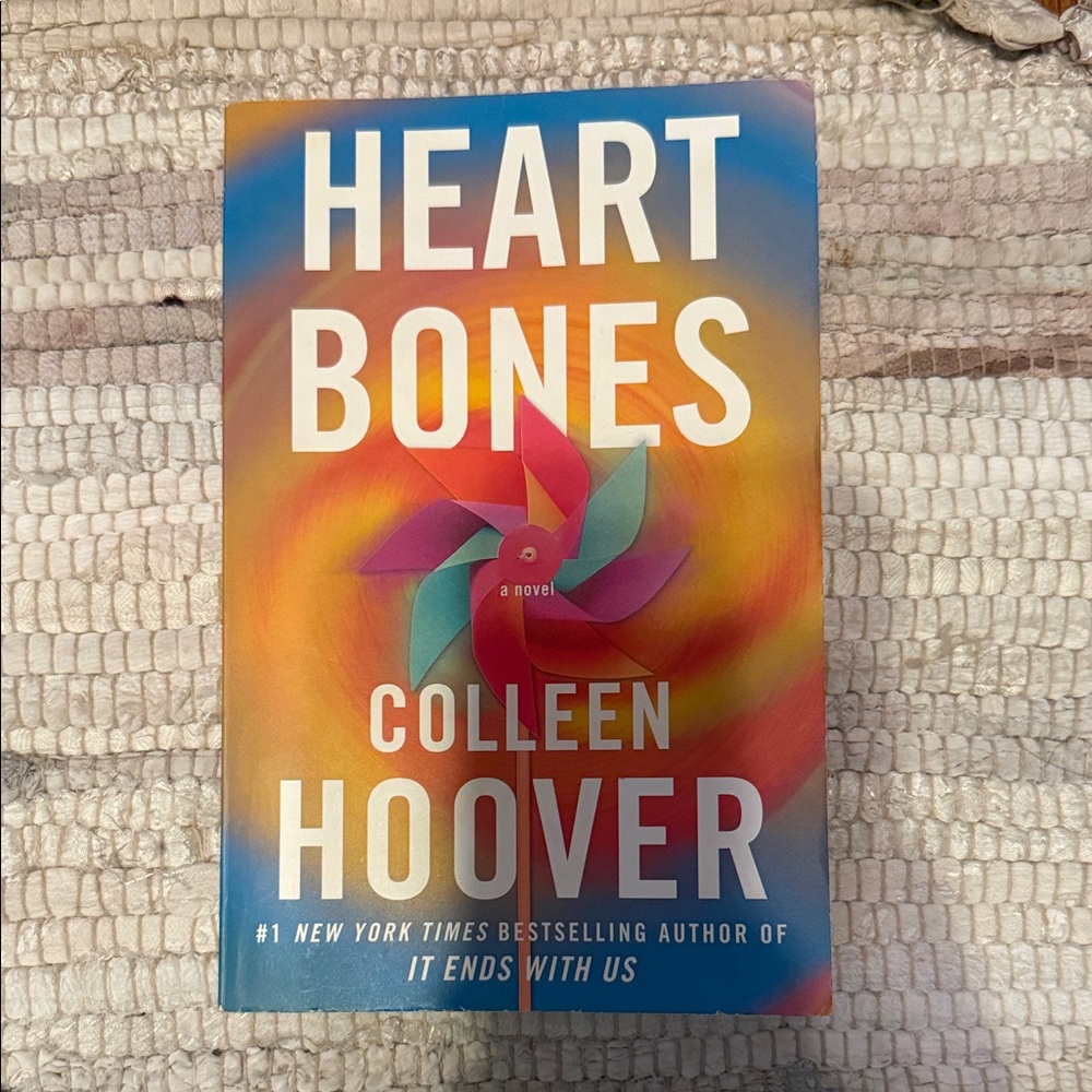 Colleen Hoover Heart Bones Book Novel Best Seller Summer Beach Reading